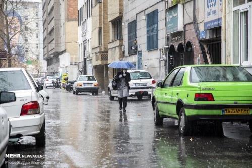 تهران بارانی می شود