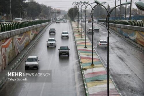 بارش باران و رعد و برق در ۲۰ استان