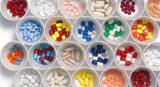 مصرف سالانه ۴۲ میلیارد عدد دارو در كشور، ادامه روند كاهشی واردات دارو