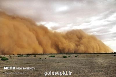 آسمان شرق کرمان خاک می بارد