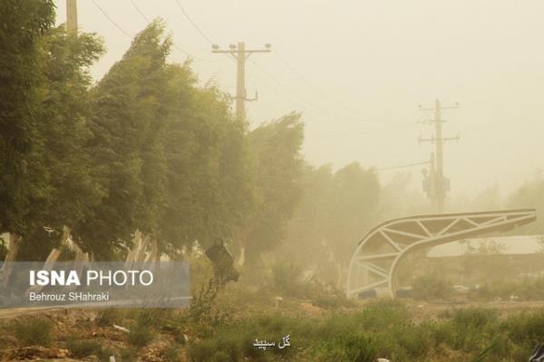 توفان گرد و خاک در ۴ استان