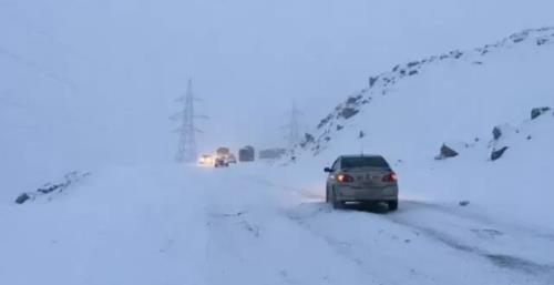 برف و سرمای شدید در افغانستان تلفات جدی برجا گذاشت