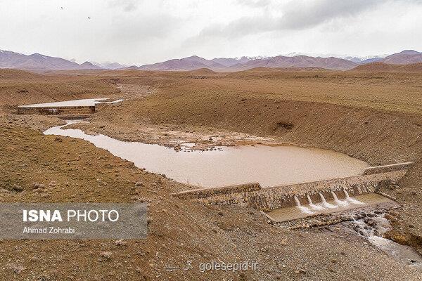 انجام عملیات آبخیزداری در امامزاده داوود