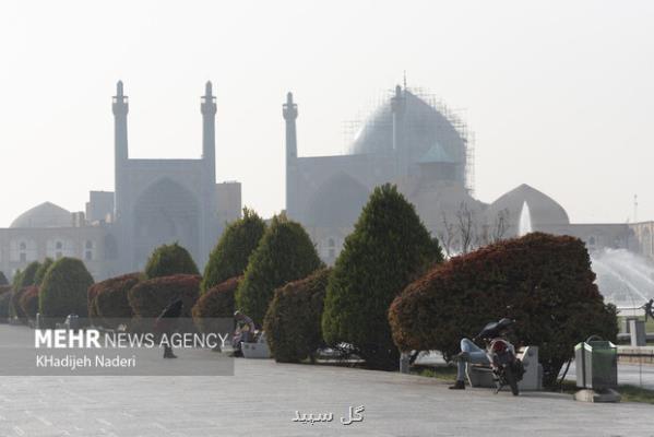 هوای اصفهان در ۶ منطقه آلوده است