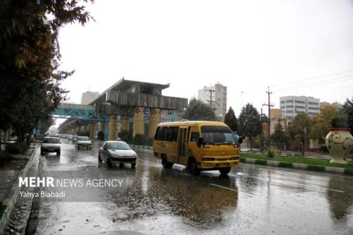 بارش باران در نوار شمالی کشور طی روز جاری