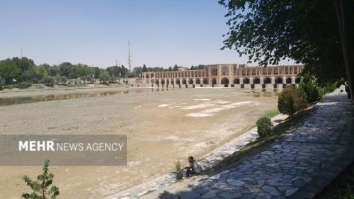 هوای شهر اصفهان در ۹ منطقه سالم می باشد