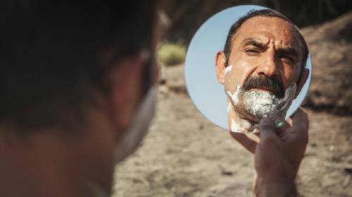 از پوست آفتاب سوخته تا مو های خشک جنوب چطور چهره ها در پسران هور جان گرفتند؟