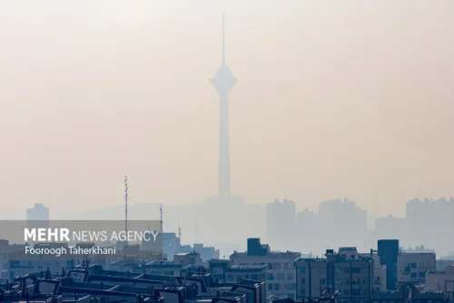 جولان ذرات معلق در هوای پایتخت امسال تهران چند روز هوای پاک داشت؟