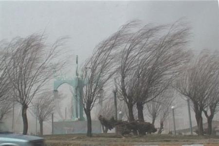 وزش باد شدید موقتی در 10 استان كشور